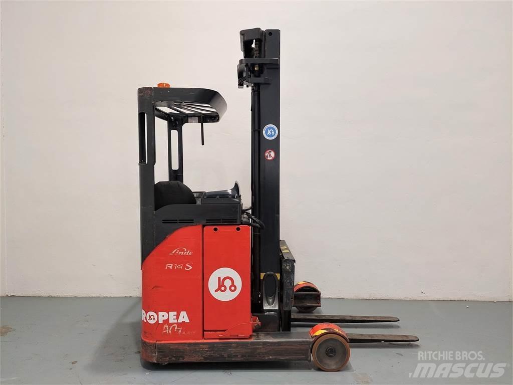 Linde R14S Reachtruck