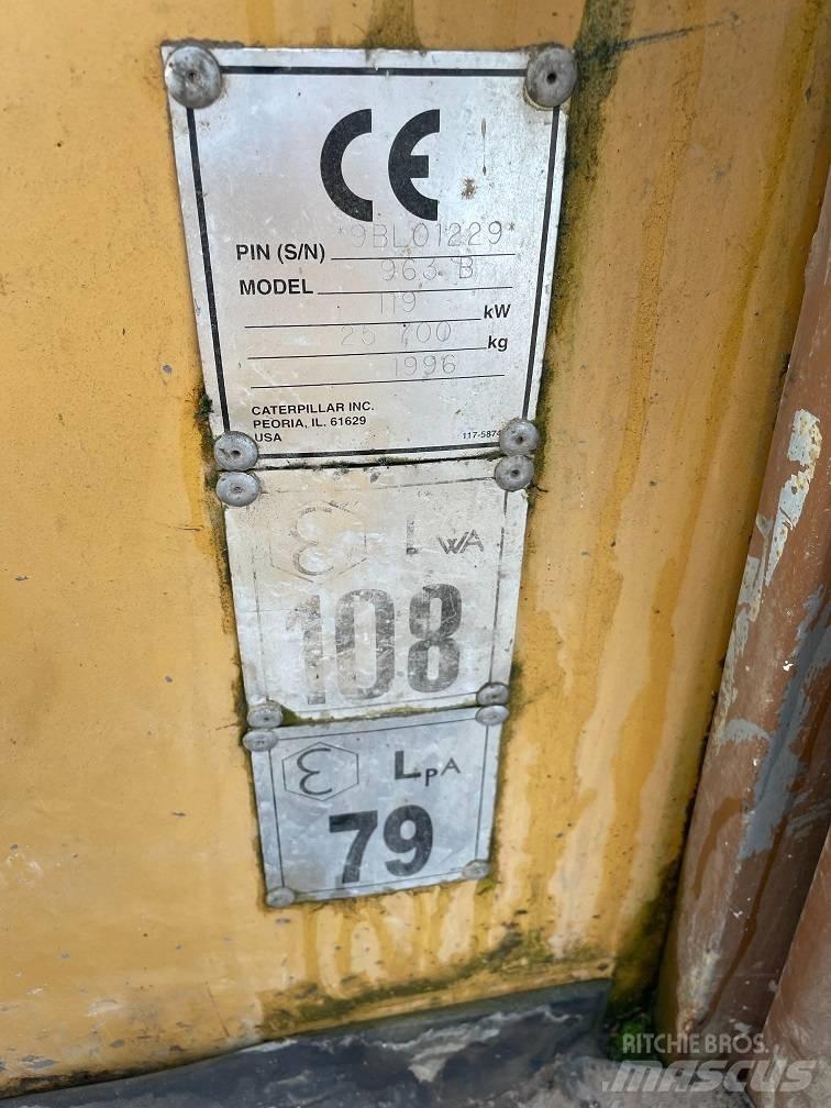 CAT 963 B Larvebåndslæssere