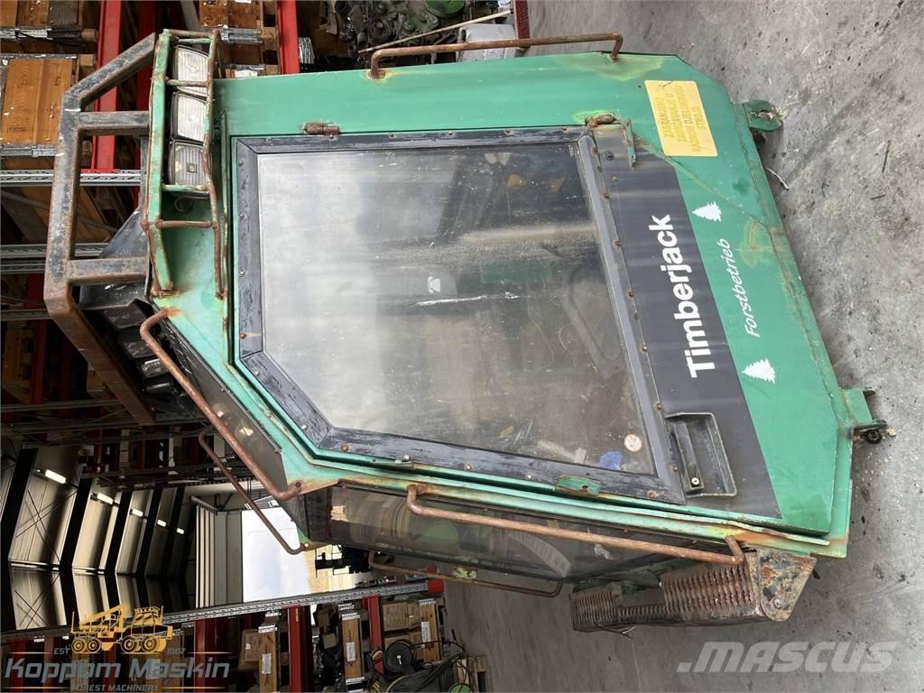 Timberjack 1270 Kabiner og interiør