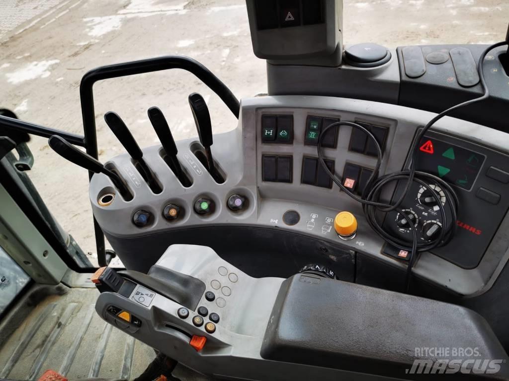 CLAAS Axion 840 Traktorer