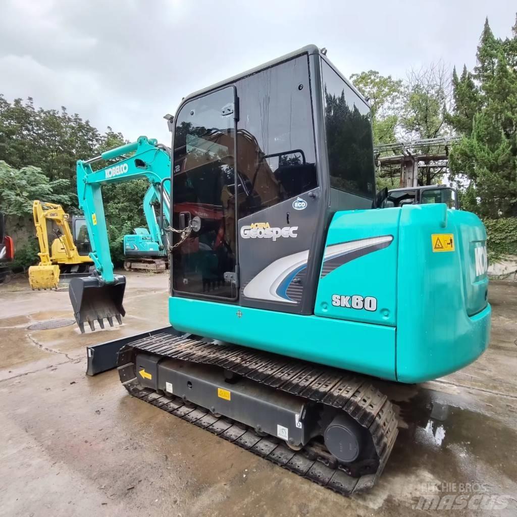 Kobelco SK 60 Gravemaskiner på larvebånd
