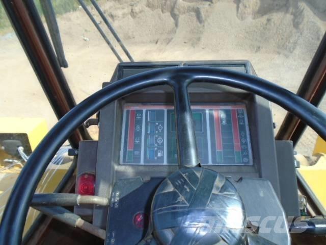 Komatsu WA 250 Læssemaskiner på hjul