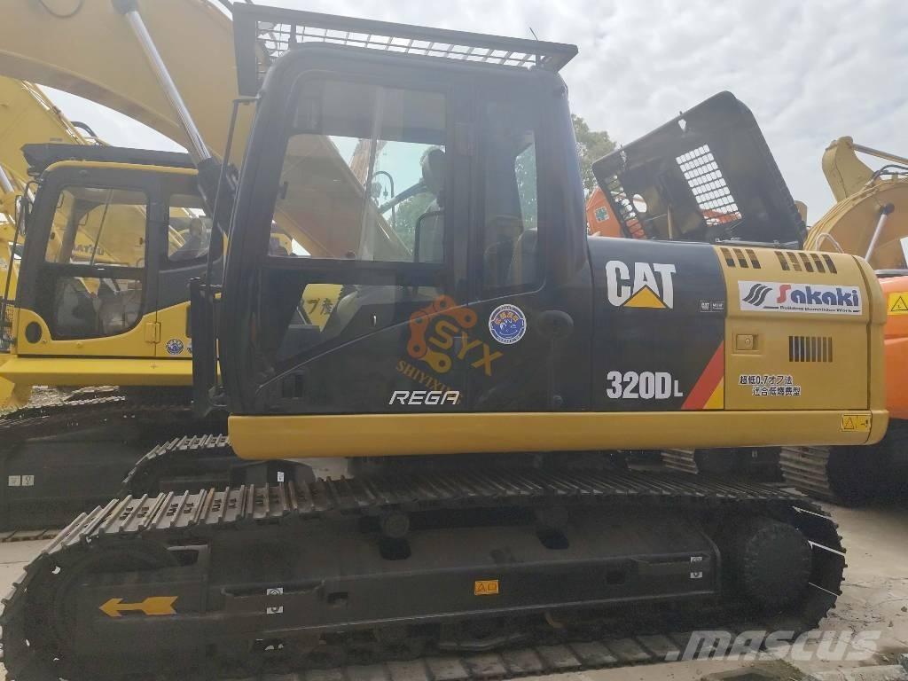 CAT 330DL Gravemaskiner på larvebånd