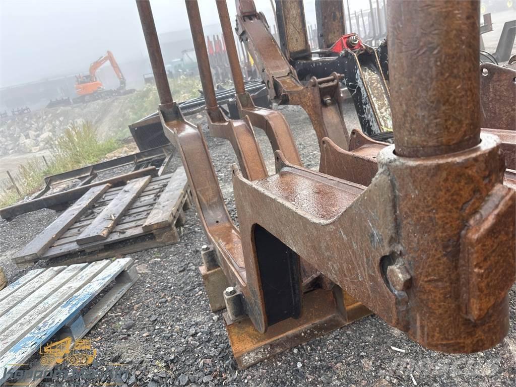 Valmet 860 Andre komponenter