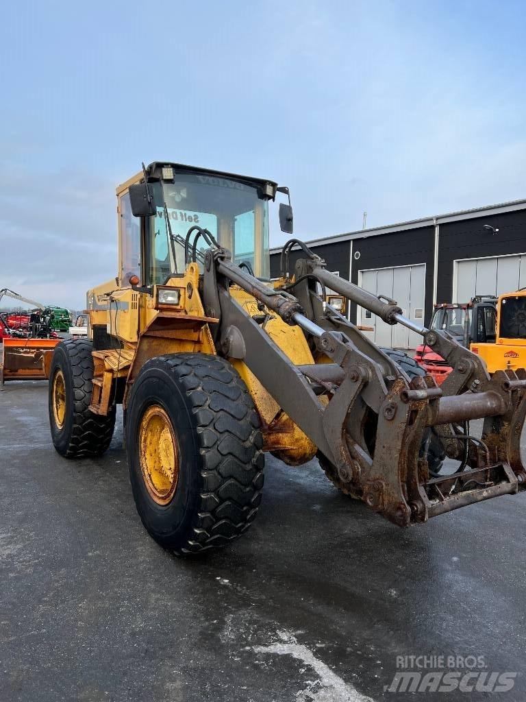 Volvo L90 B Læssemaskiner på hjul