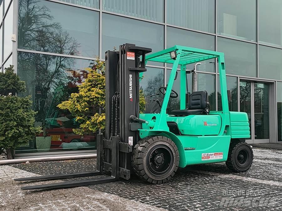Mitsubishi DP30 Diesel gaffeltrucks