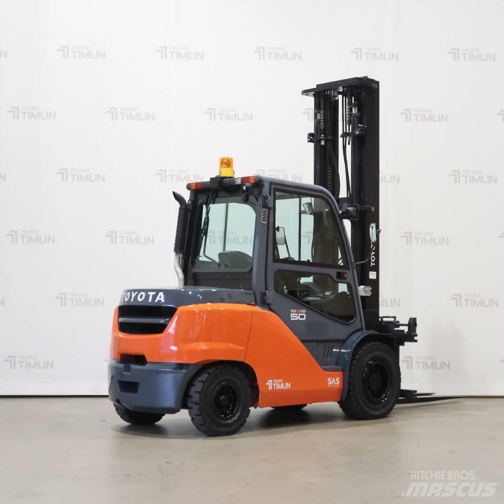 Toyota 40-8FD50N Diesel gaffeltrucks