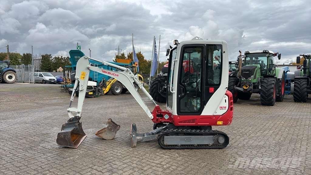 Takeuchi TB216 Minigravemaskiner