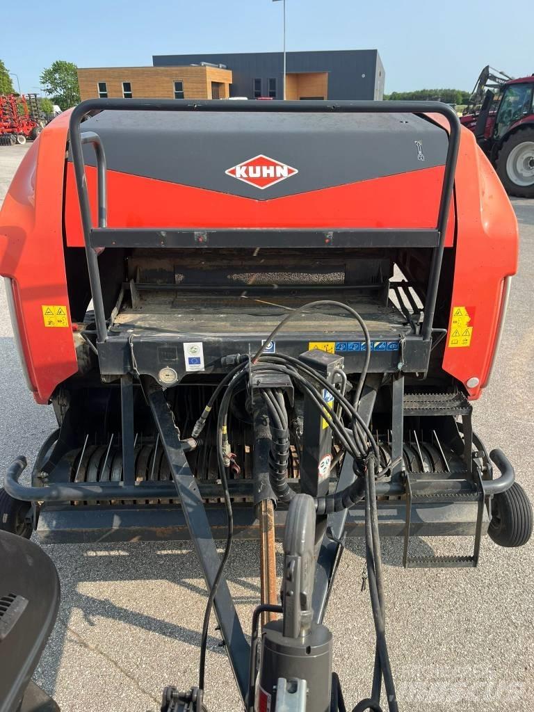 Kuhn FB 3135 Rundballe-pressere