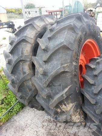  Pneus 420/85R30 Hjul, Dæk og Fælge