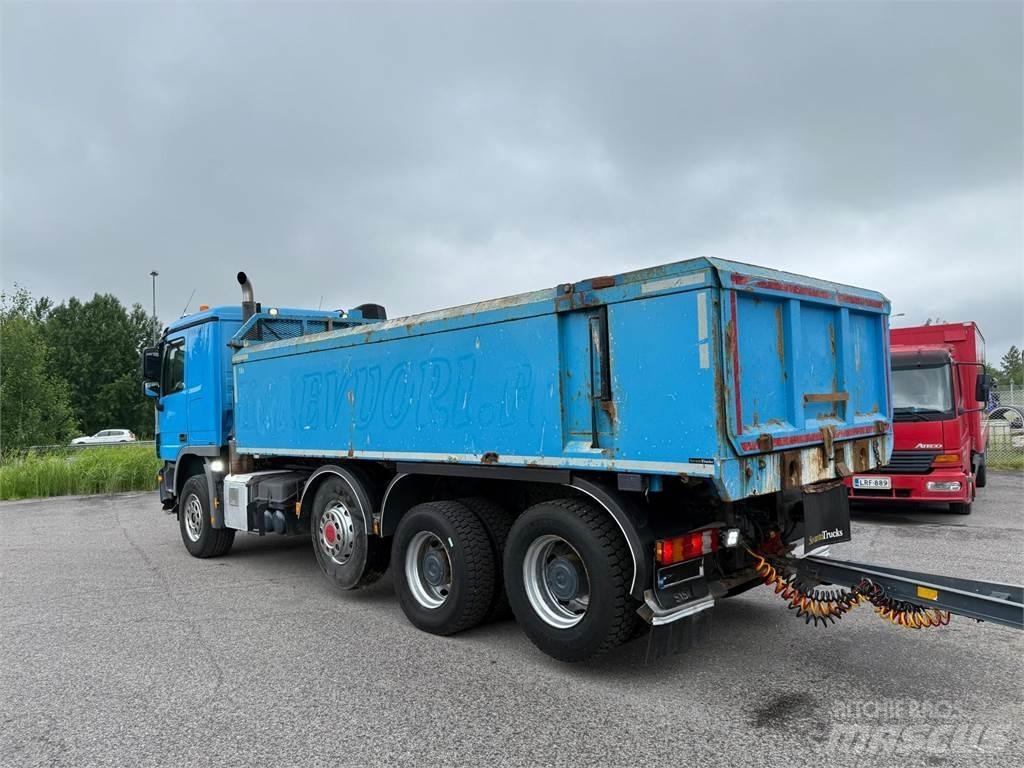 Sisu DK12M 8X4 Lastbiler med tip