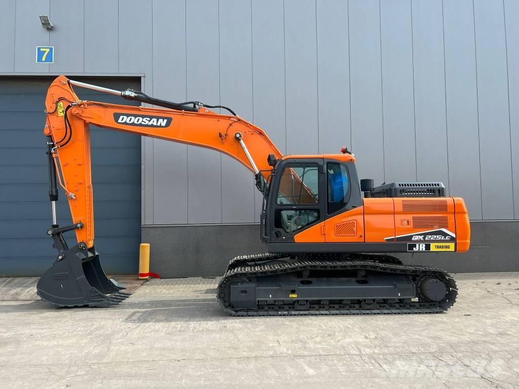 Doosan DX 225 LC-7M Gravemaskiner på larvebånd