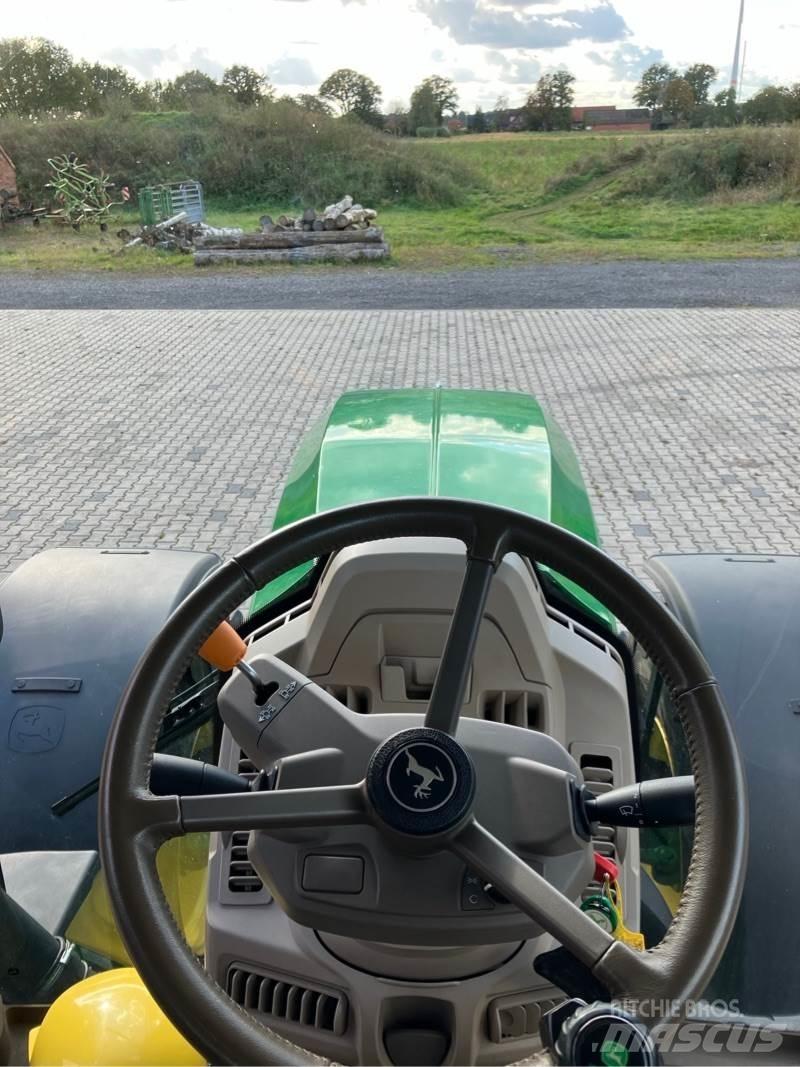 John Deere 6R250 Traktorer