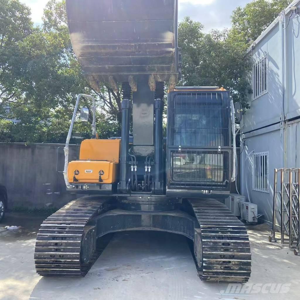 Hyundai R220LC-9S Gravemaskiner på larvebånd