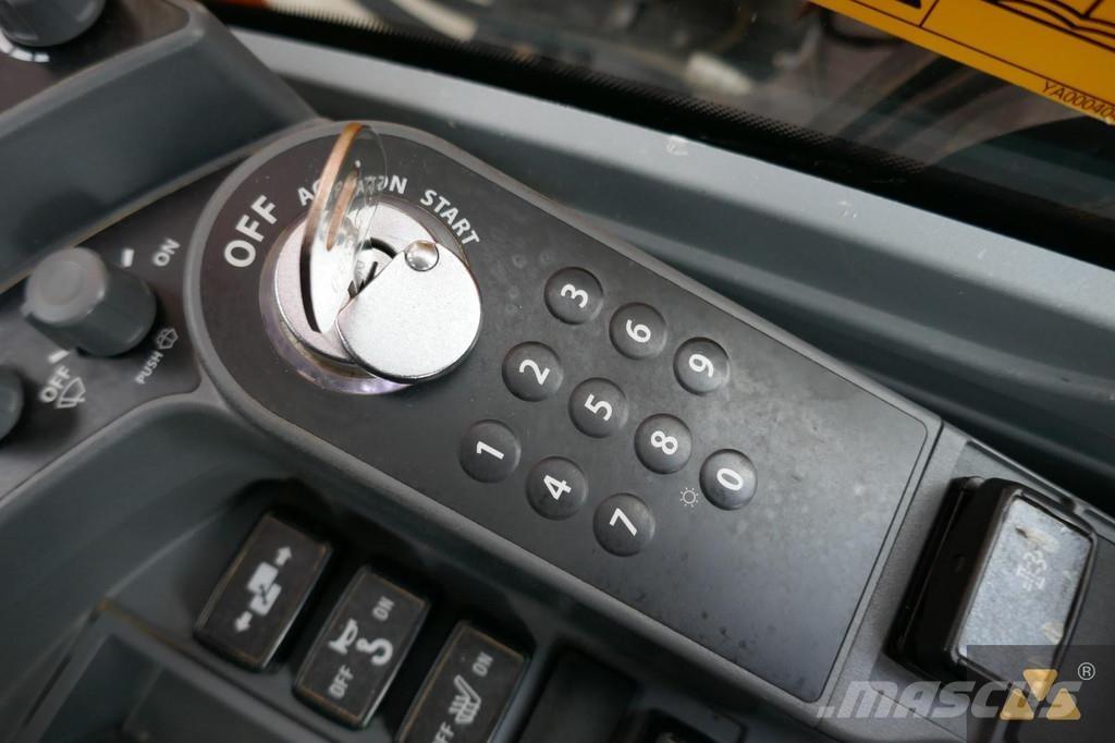 Hitachi ZX300LC-7 Gravemaskiner på larvebånd