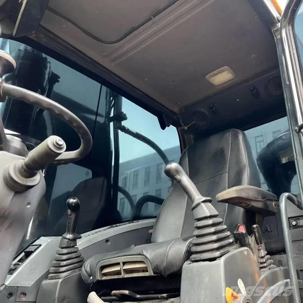 Hyundai R210W-9 Gravemaskiner på hjul