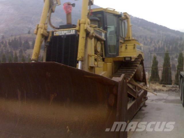 CAT D8R Bulldozer på larvebånd