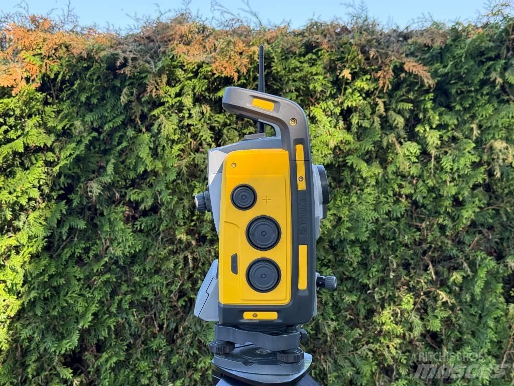 Trimble RTS573 Instrumenter, måle- og automatiseringsudstyr