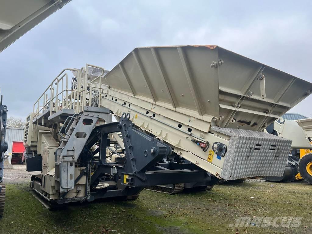 Metso LT 300 HP Mobile knusere