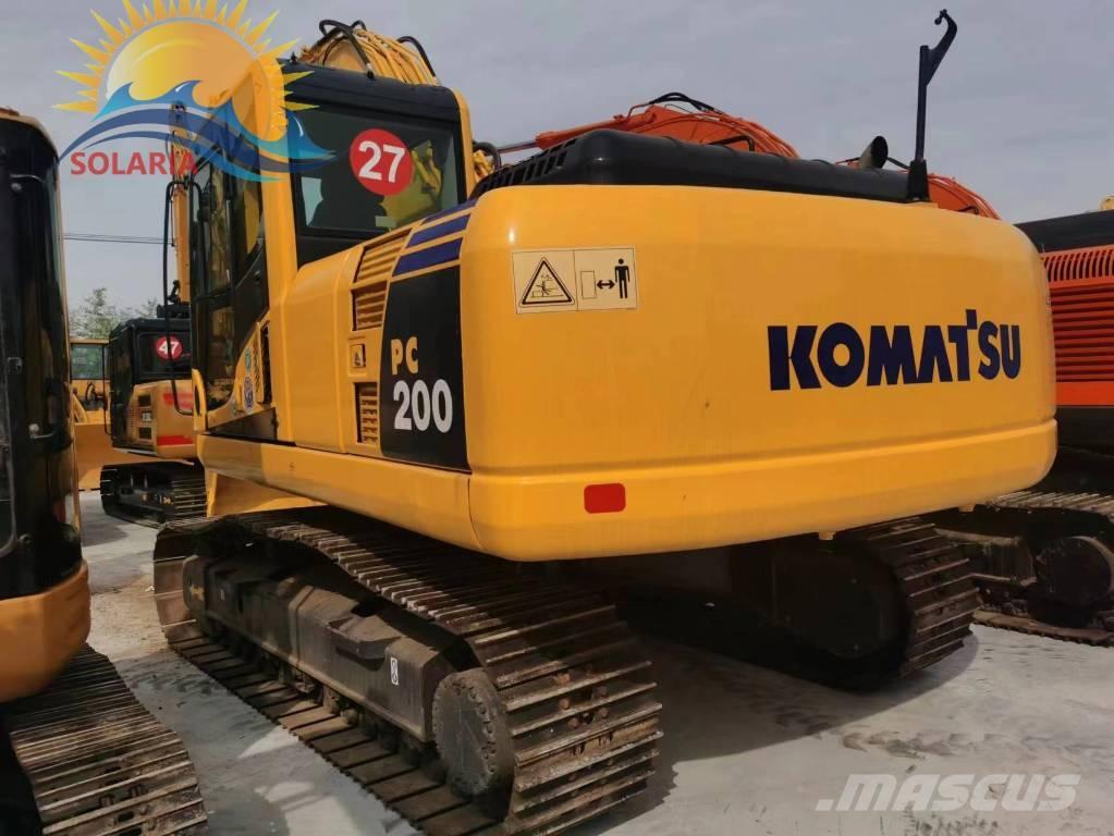 Komatsu PC 200-8 Gravemaskiner på larvebånd