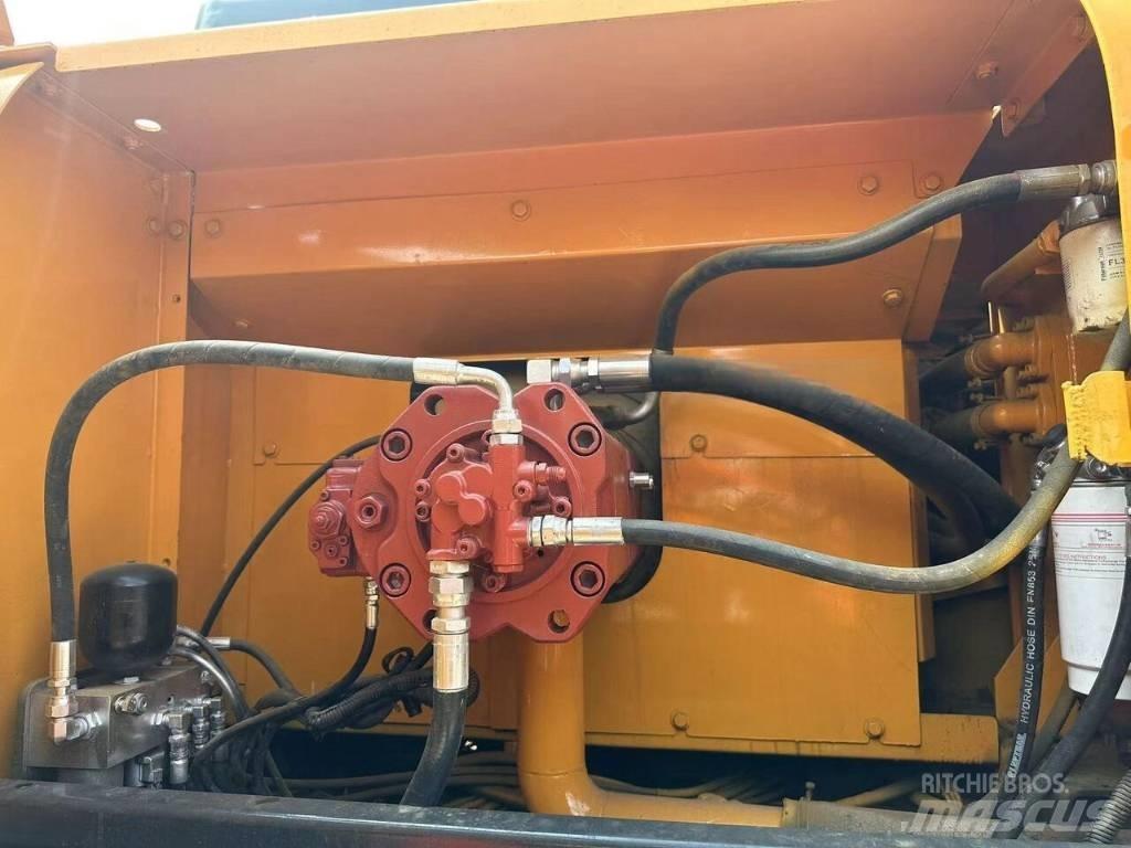 Hyundai 305 LC-9T Gravemaskiner på larvebånd