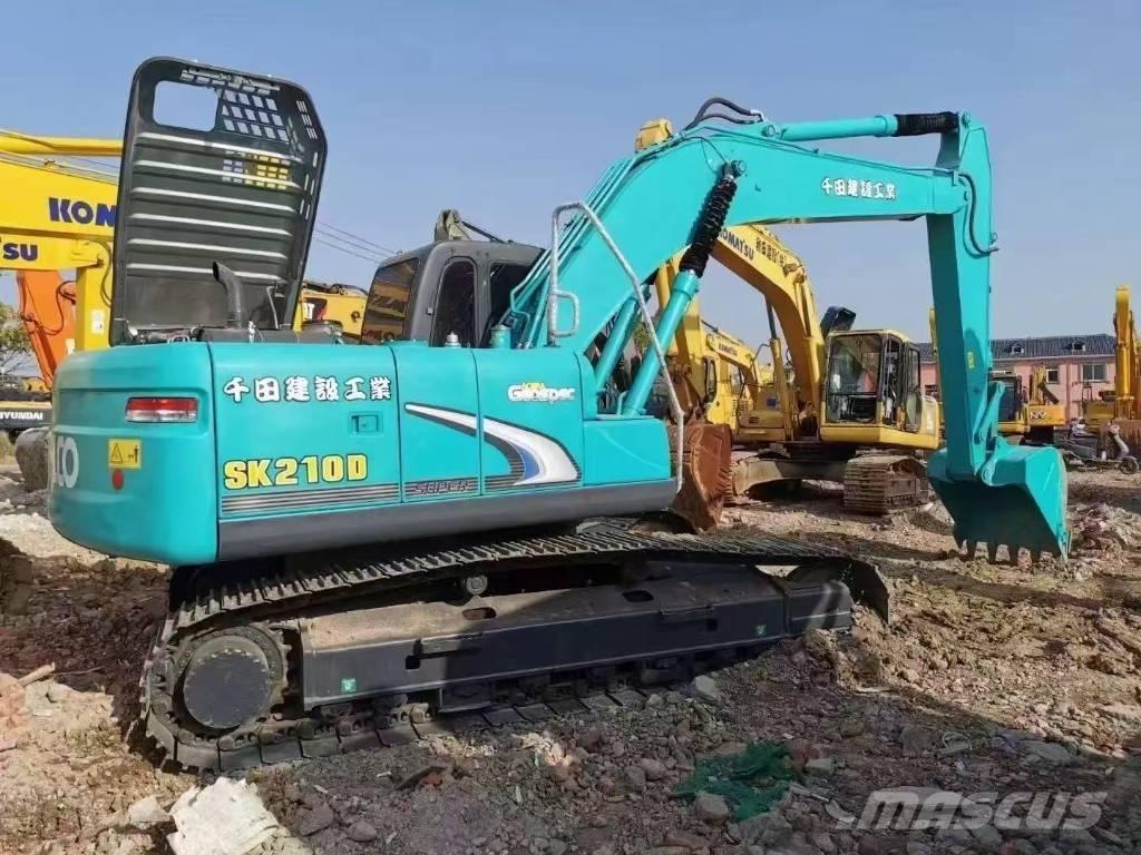 Kobelco 210 Gravemaskiner på larvebånd