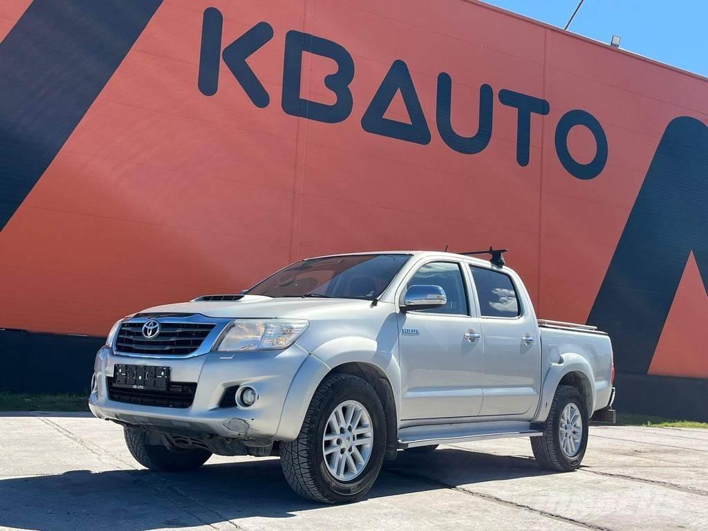 Toyota Hilux 4x4 Biler
