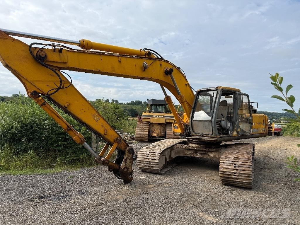 JCB JS 240 LC Gravemaskiner på larvebånd