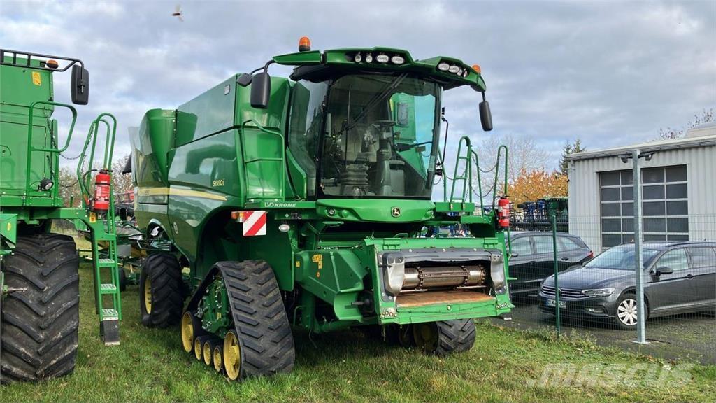 John Deere S680 Mejetærskere