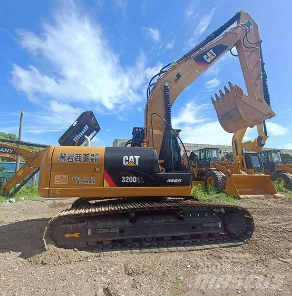 CAT 320D Gravemaskiner på larvebånd