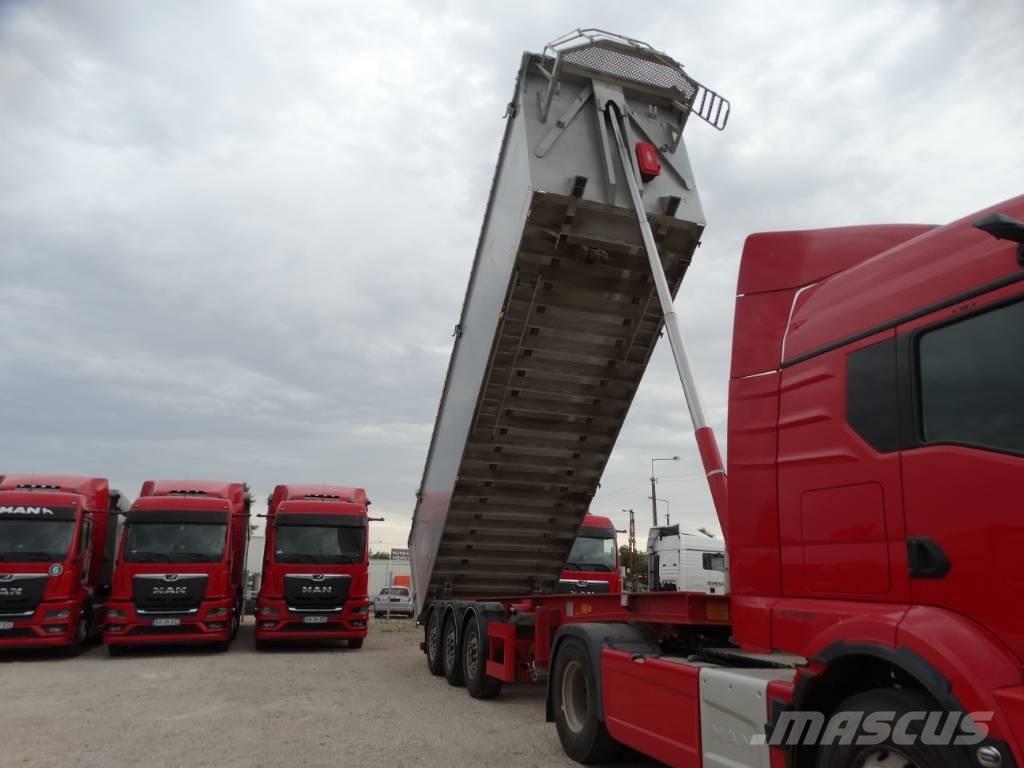 Benalu C39 Semi-trailer med tip