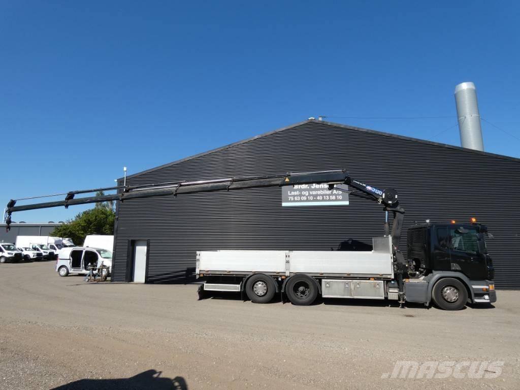 Scania P 370 Lastbil med kran