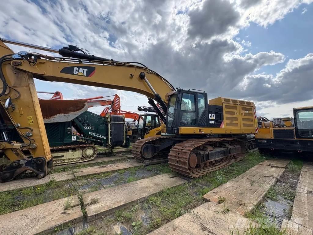 CAT 374F Gravemaskiner på larvebånd