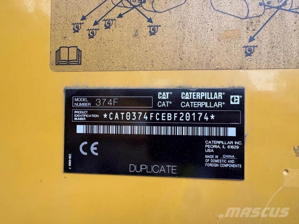 CAT 374F Gravemaskiner på larvebånd