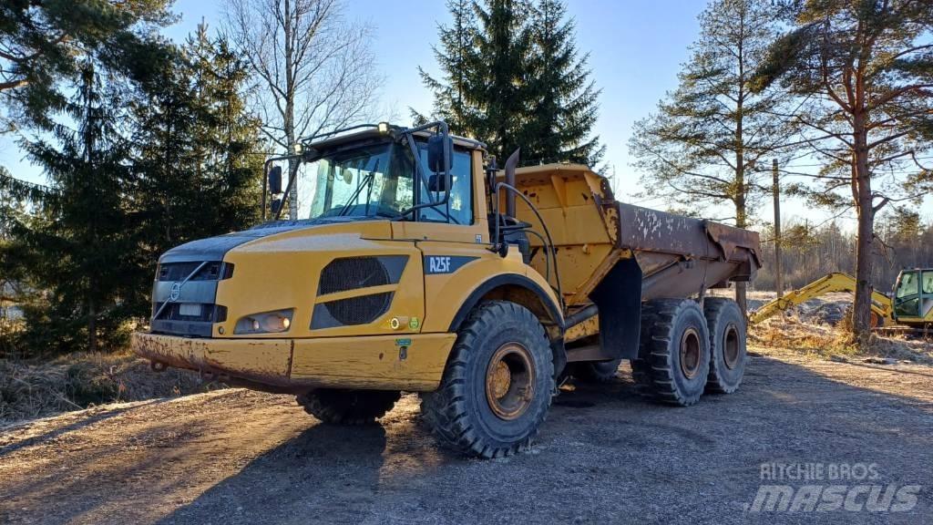 Volvo A 25 F Terrængående lastbiler