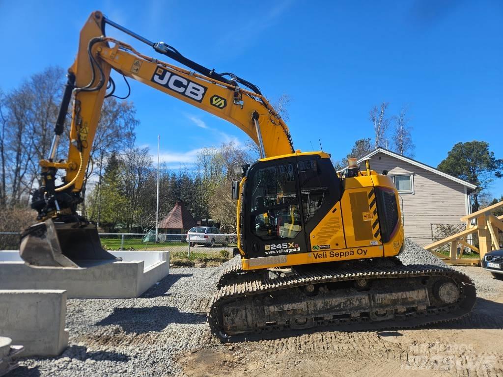 JCB 245 XLR Gravemaskiner på larvebånd