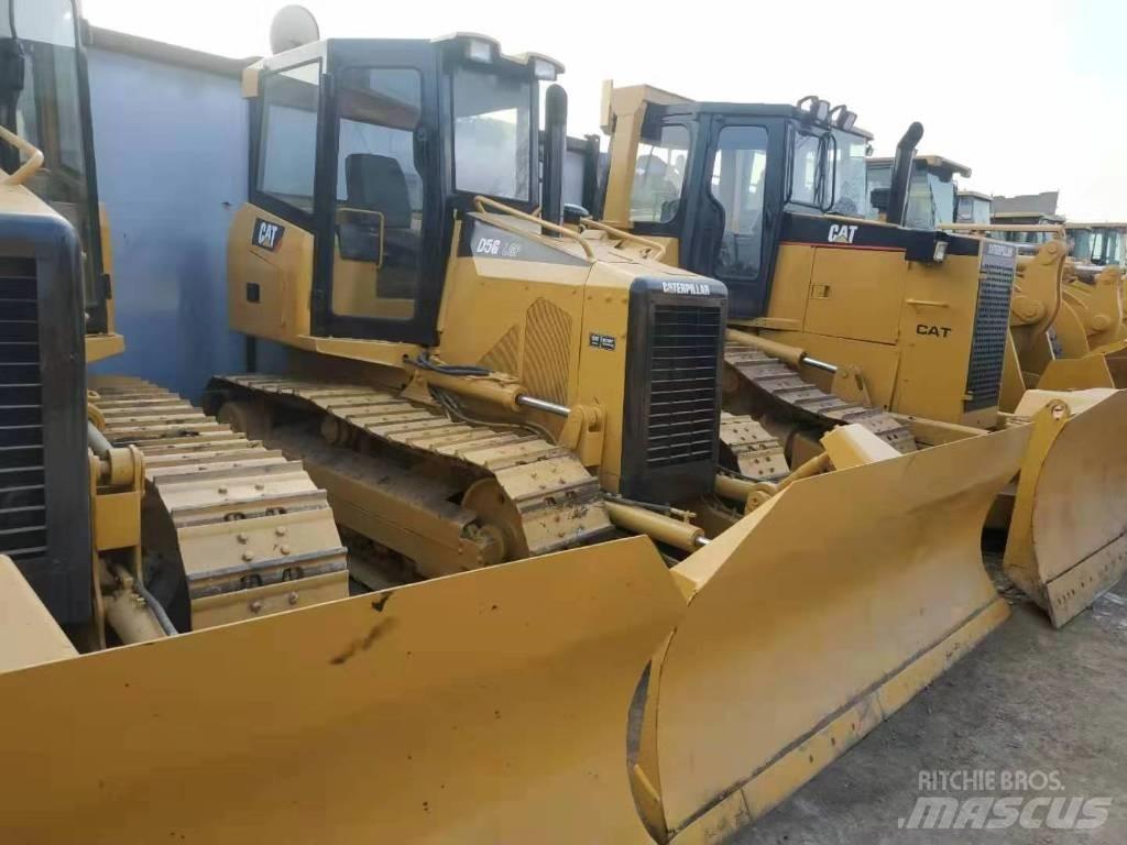 CAT D5M Bulldozer på larvebånd