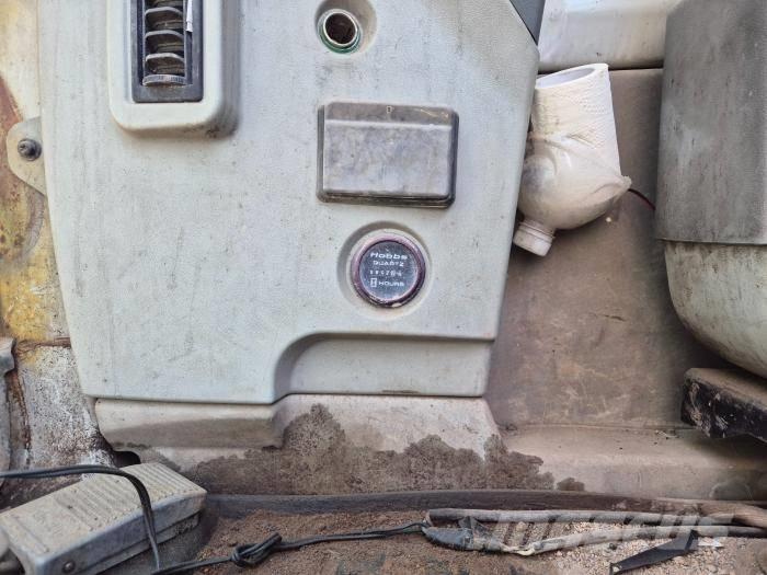 Hyundai ROBEX1400LC Midi-gravemaskiner 7t - 12t