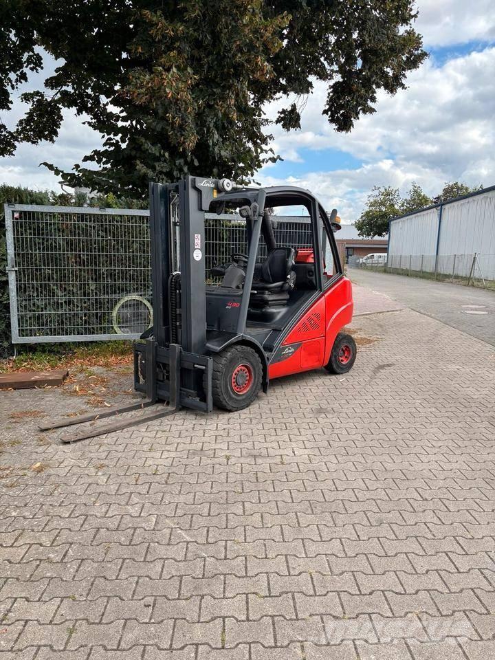 Linde H 30 T LPG gaffeltrucks