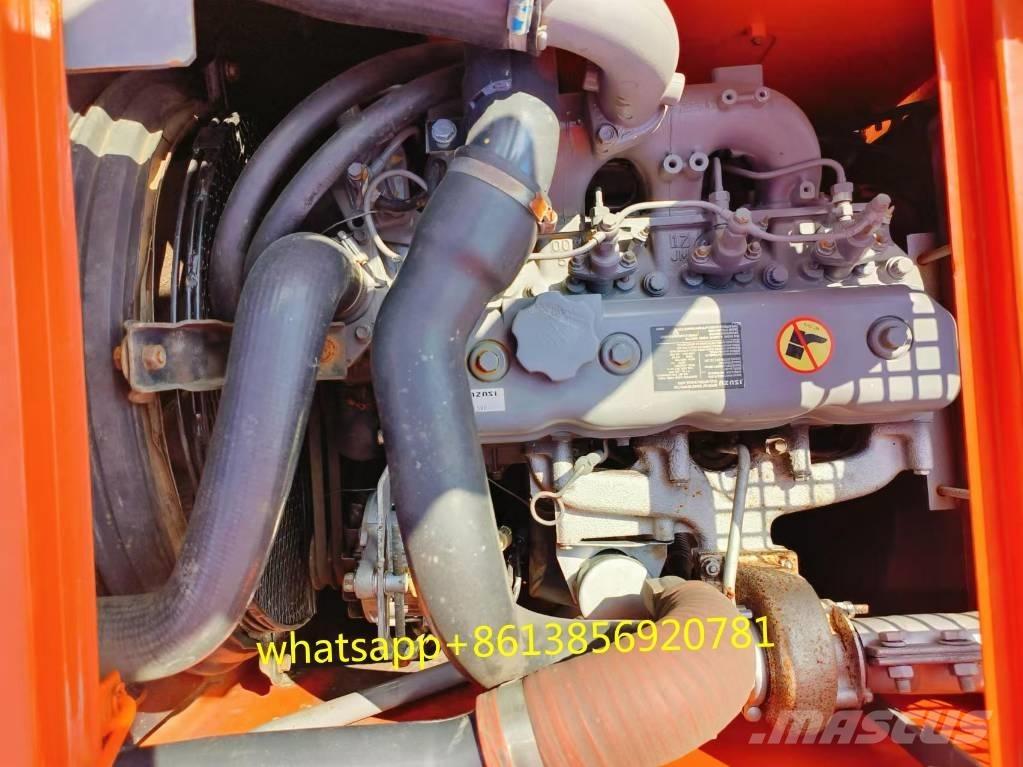Hitachi ZX 135 US Gravemaskiner på larvebånd