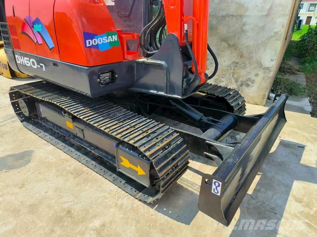 Doosan DH 60 Minigravemaskiner