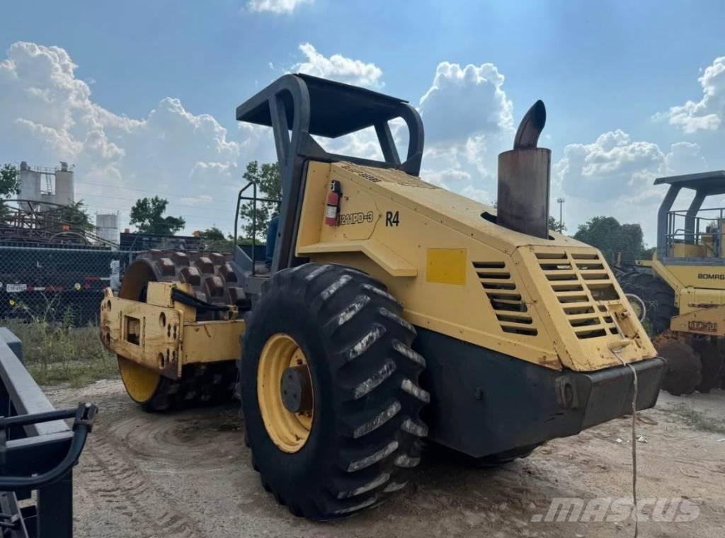 Bomag BW 211 P D-3 Enkelt tromle