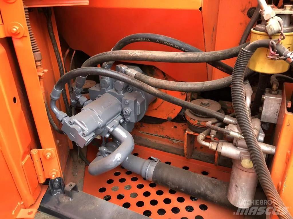 Hitachi ZX 60 Gravemaskiner på larvebånd