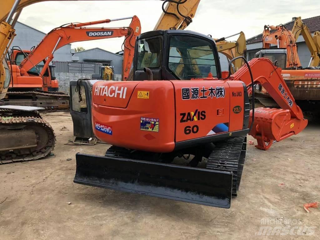 Hitachi ZX 60 Gravemaskiner på larvebånd