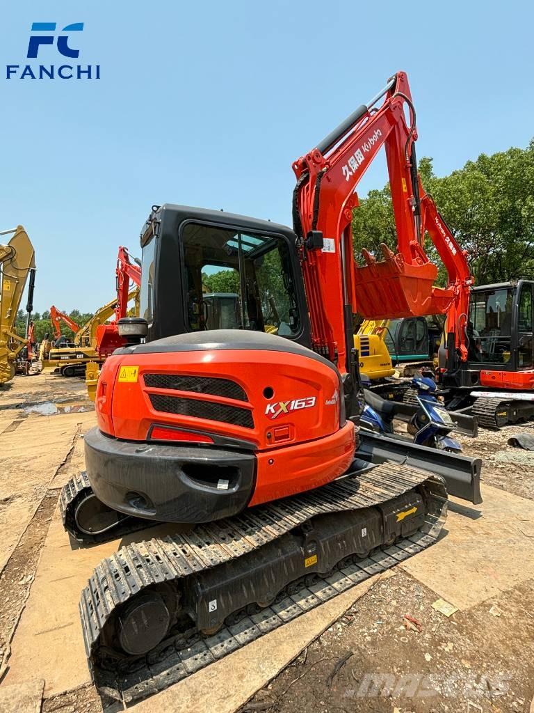 Kubota 163 Gravemaskiner på larvebånd