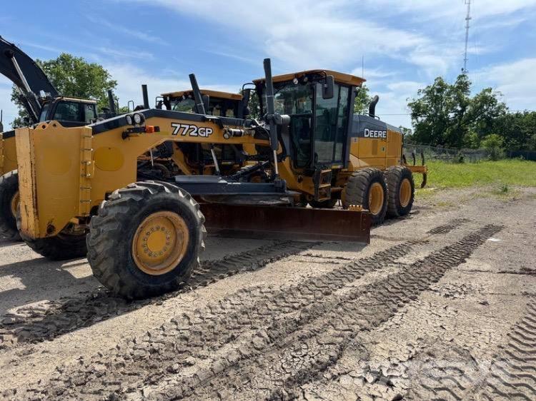 DEERE 772GP Vejhøvle / Gradere