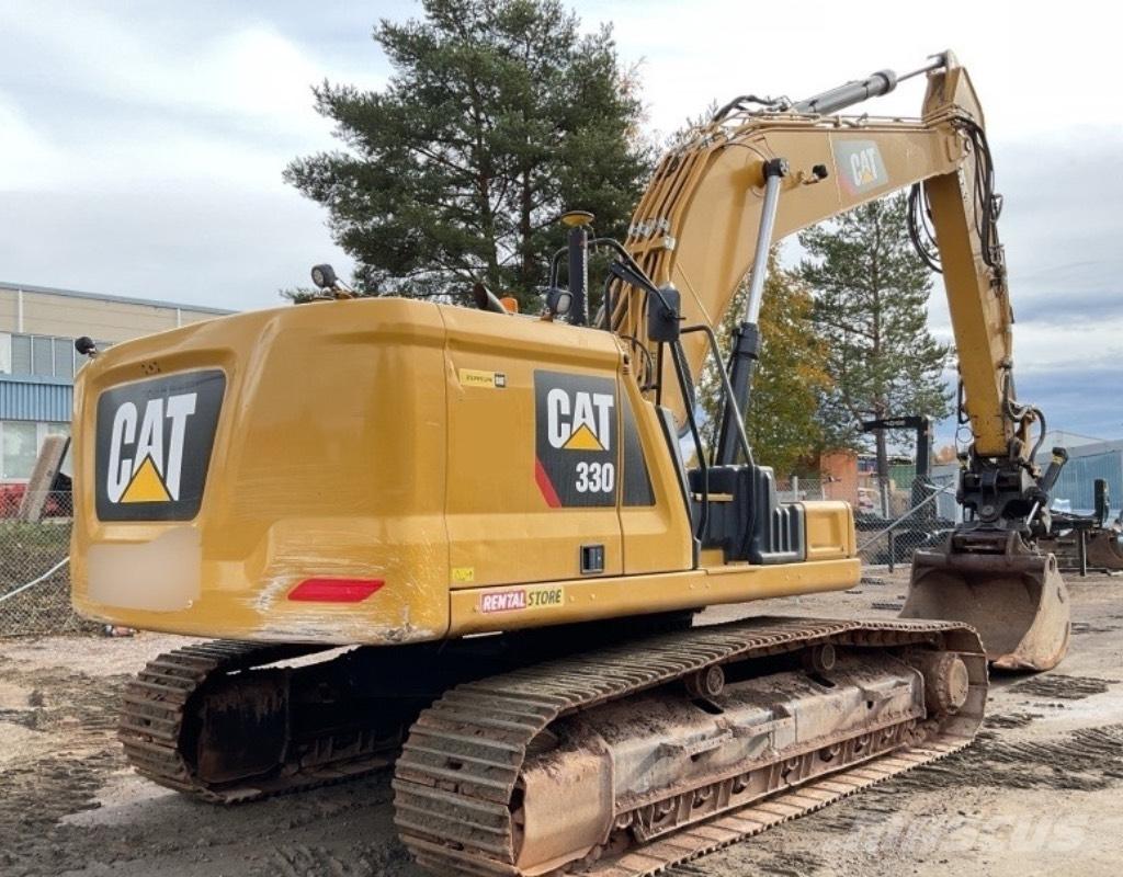 CAT 330 Gravemaskiner på larvebånd