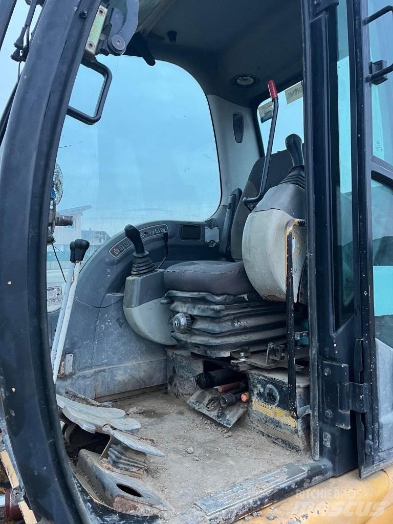 JCB 8080 Midi-gravemaskiner 7t - 12t