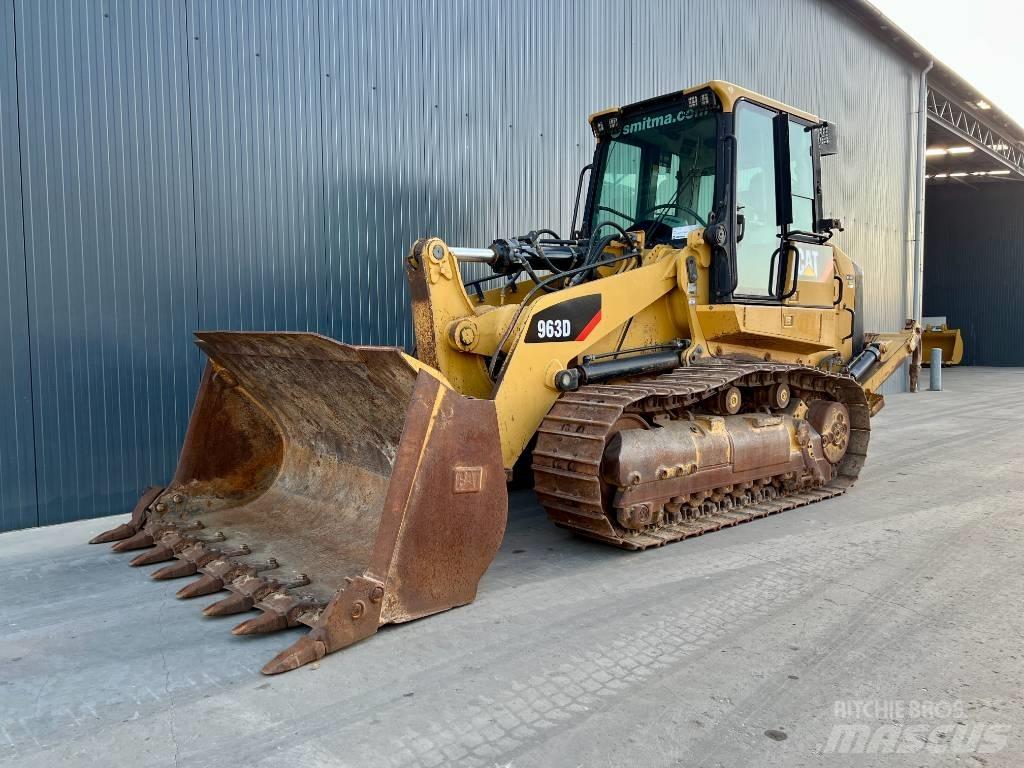 CAT 963D Larvebåndslæssere