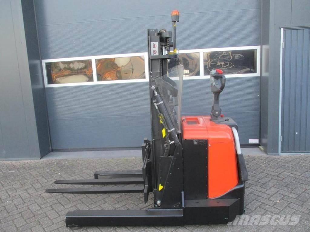 BT SPE 120 XRD Rækkestablere